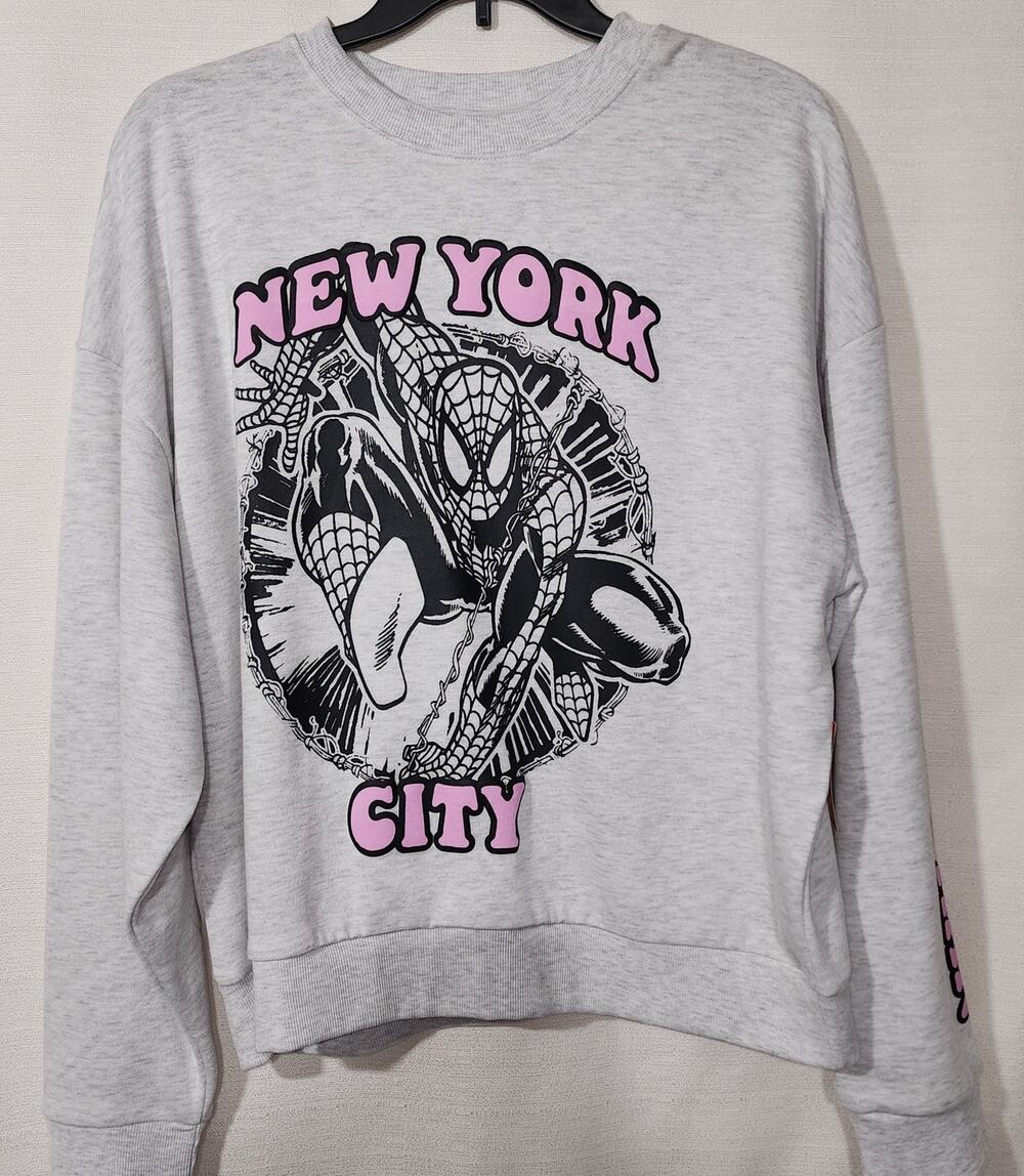 New york Spider-Man sweatshirt women's Large NWT